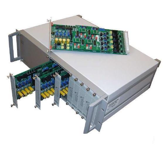 gle/SGA-4 - condizionatore per strain-gage e sensori ICP/IEPE